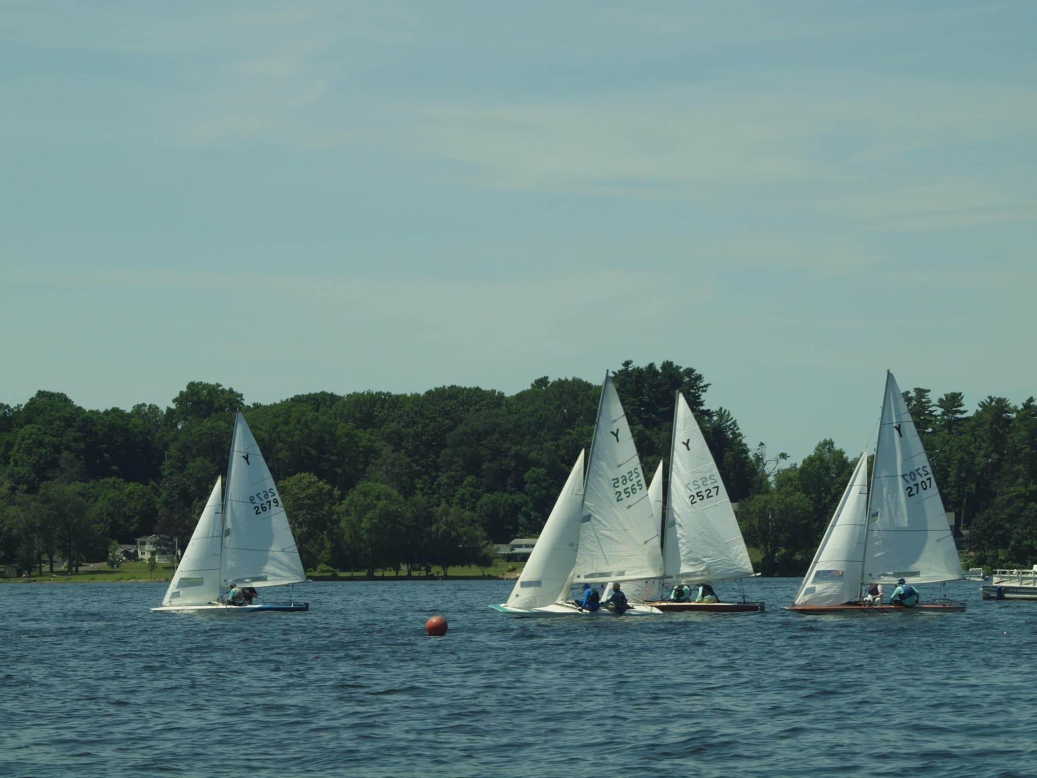  MC / Y-Flyer Thoroughbred Regatta